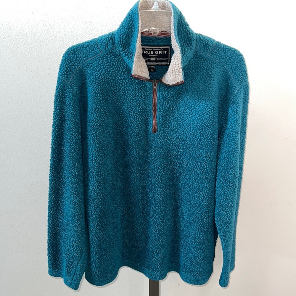 EUC True Grit Half Zip Fleece Large